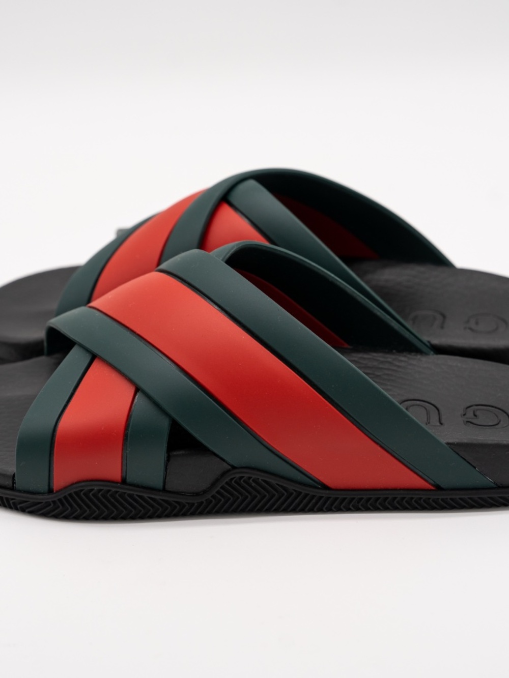 Gucci Women's Black Slide Sandals Cross Striped Red Web Rubber size 40eu 10 US - Picture 4 of 11